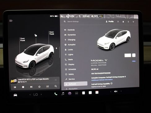 Used 2023 Tesla Model Y Long Range image 10