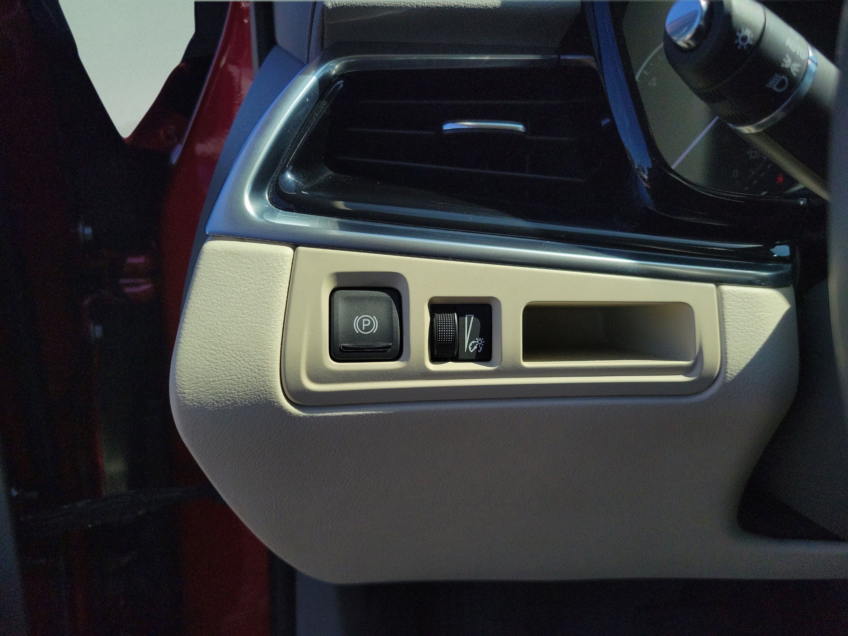 Used 2024 Cadillac XT6 Premium Luxury FWD image 21