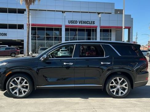 Used 2022 Hyundai Palisade SEL w/ 8P Bench Seat Package AWD/4WD image 3