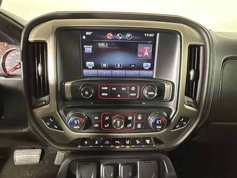 Used 2015 GMC Sierra 2500 Denali AWD/4WD image 25