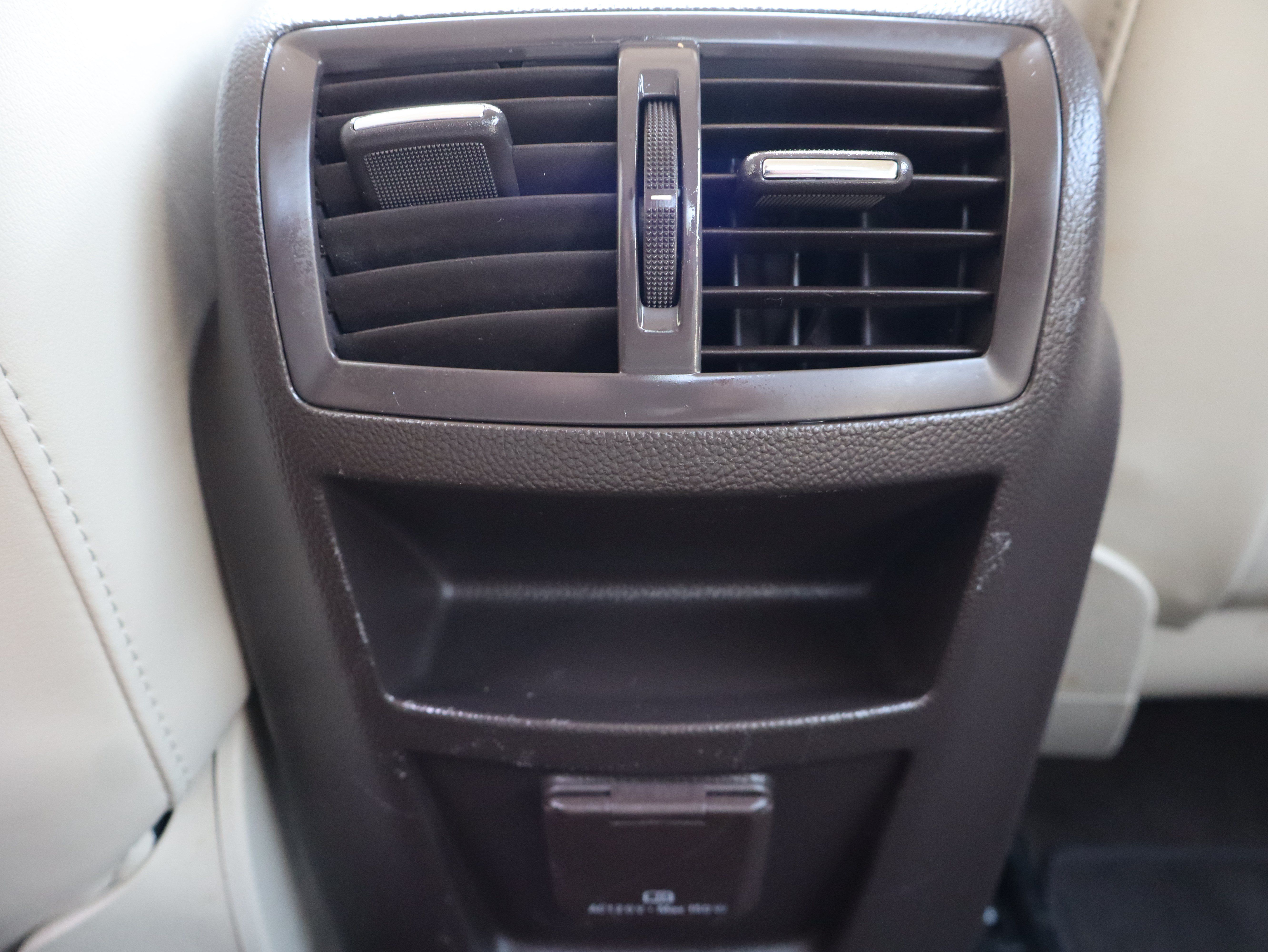 Used 2012 Buick Regal Premium FWD image 25