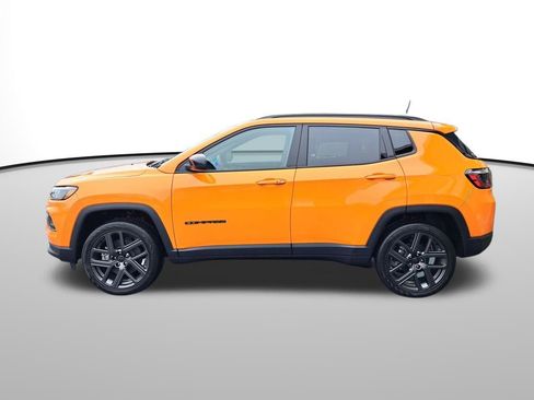 New 2026 Jeep Compass Latitude image 2