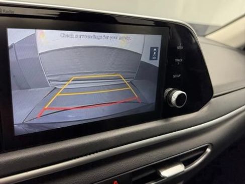 Used 2021 Hyundai Sonata SE w/ Preferred Accessory Package FWD image 51