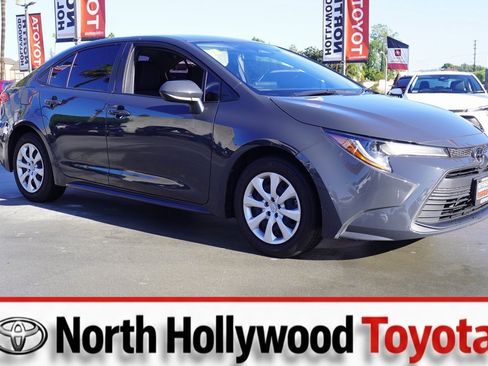 Certified 2024 Toyota Corolla LE image 1