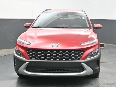 Used 2022 Hyundai Kona SEL w/ Cargo Package FWD image 3
