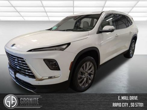 New 2026 Buick Enclave Preferred w/ Super Cruise Package AWD/4WD image 1