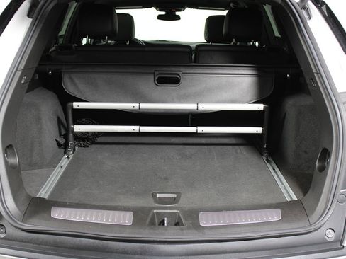 Used 2024 Cadillac XT5 Premium Luxury image 43