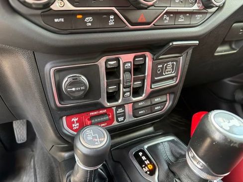 Used 2024 Jeep Wrangler Unlimited Rubicon 392 AWD/4WD image 21