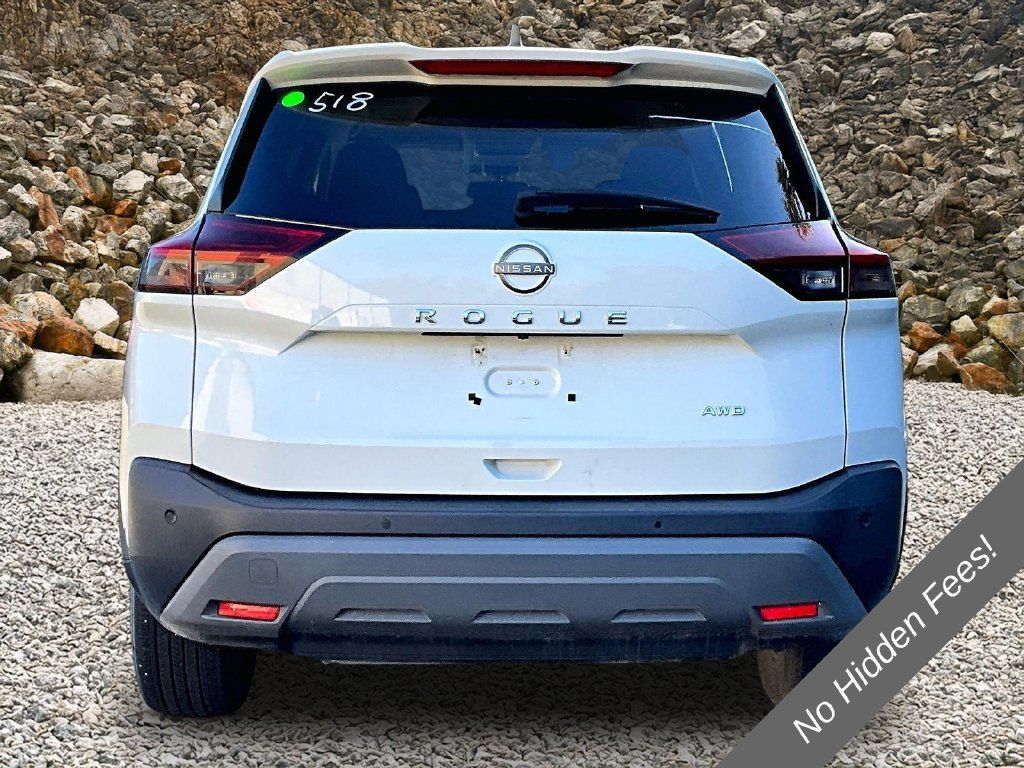 Used 2023 Nissan Rogue S AWD/4WD image 4