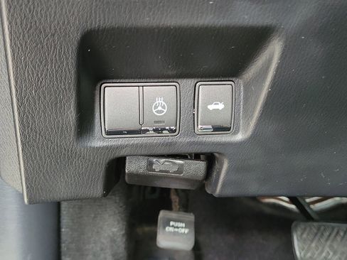 Used 2012 INFINITI M37 x w/ Premium Pkg AWD/4WD image 28