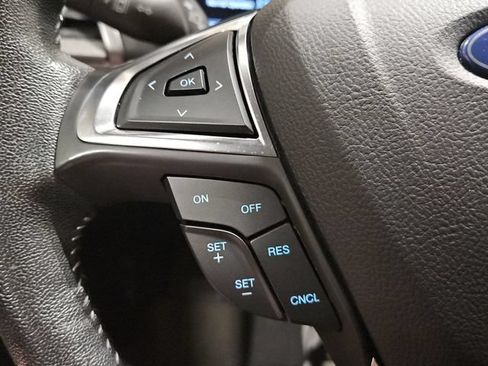 Used 2020 Ford Fusion SE w/ Equipment Group 151A FWD image 32