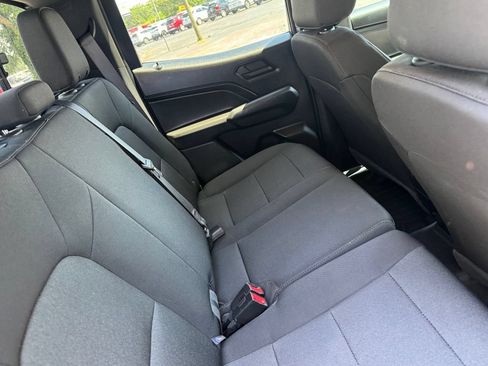 Certified 2024 Chevrolet Colorado Trail Boss w/ Technology Package AWD/4WD image 11