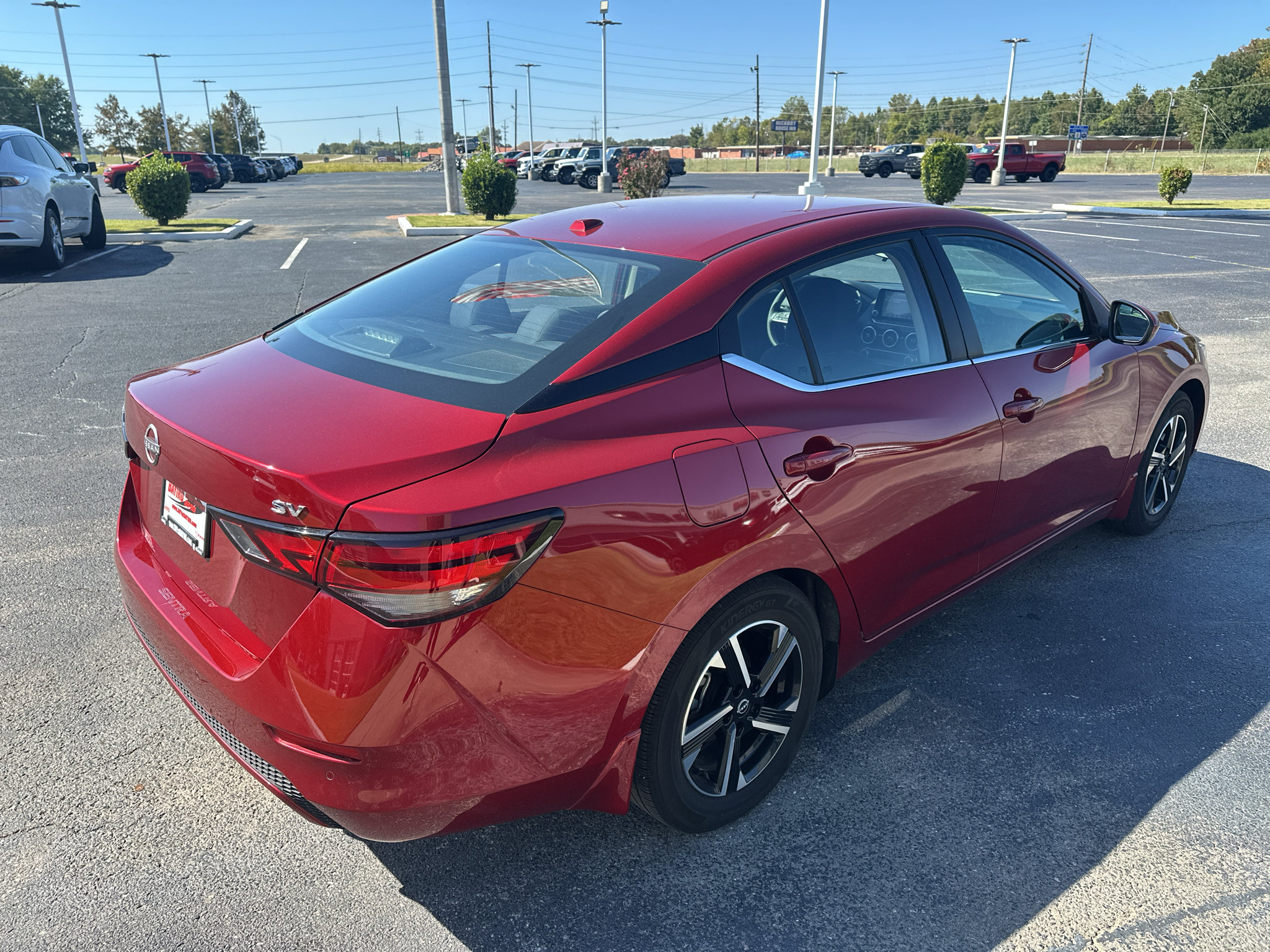 Used 2024 Nissan Sentra SV FWD image 5