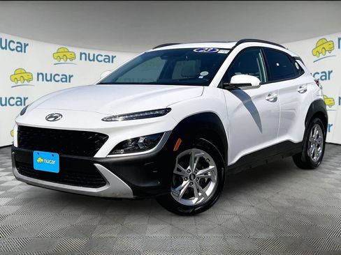 Certified 2023 Hyundai Kona SEL w/ Convenience Package image 3