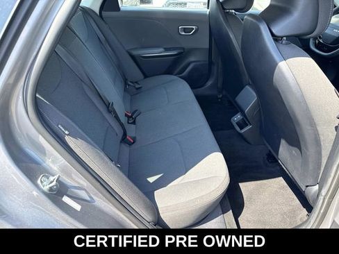 Used 2025 Kia K4 FWD image 11