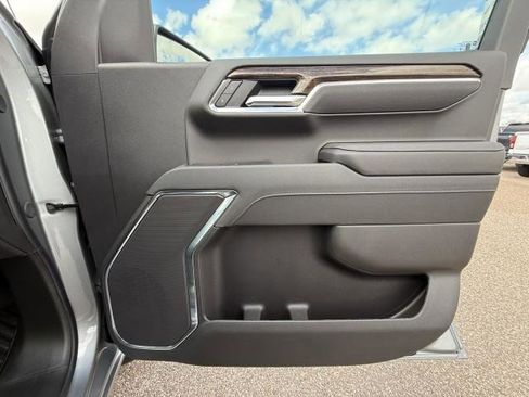 New 2026 GMC Sierra 1500 SLE image 27
