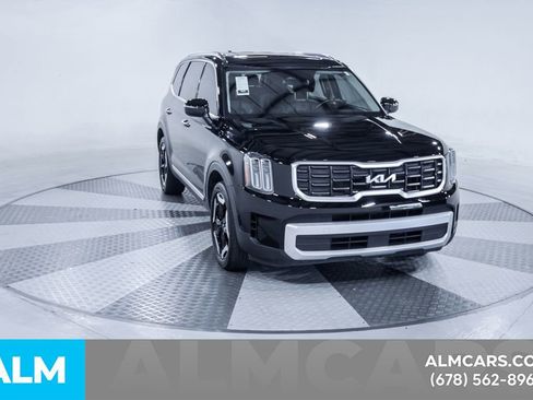 Used 2024 Kia Telluride S w/ S Sunroof Package FWD image 15