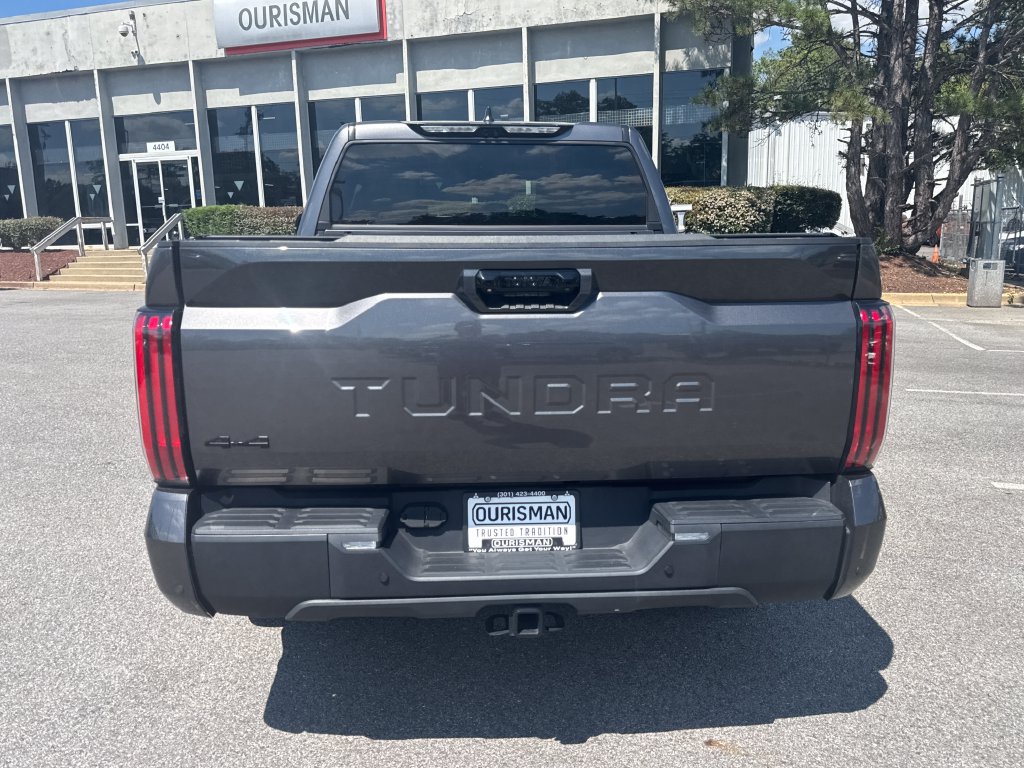 Used 2024 Toyota Tundra Limited AWD/4WD image 11
