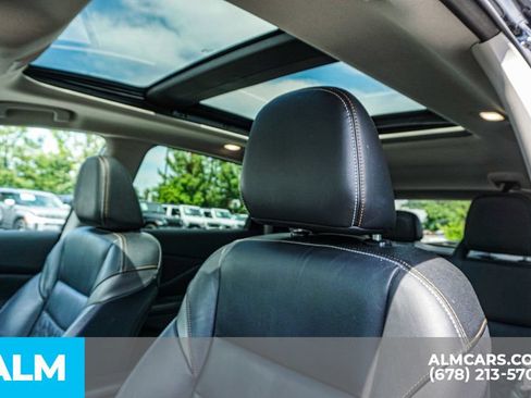 Used 2024 Nissan Murano Platinum AWD/4WD image 18