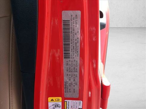 Used 2018 Jeep Wrangler Unlimited Sahara image 24