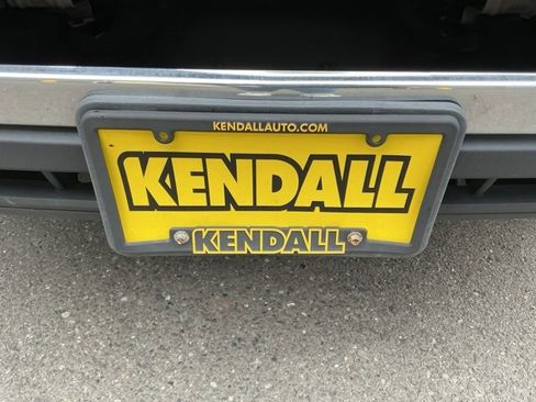 Used 2019 Ford E-450 and Econoline 450 Super Duty w/ Exterior Upgrade Package image 18