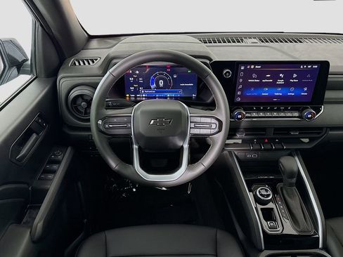 New 2026 Chevrolet Colorado Trail Boss w/ Off-Road Front Bumper Package image 21