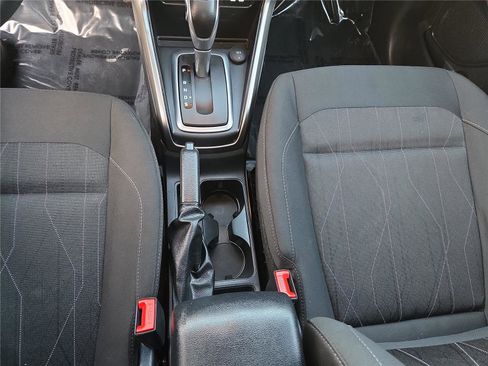 Used 2021 Ford EcoSport SE w/ SE Convenience Package image 22