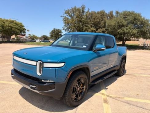 Used 2023 Rivian R1T Adventure AWD/4WD image 2