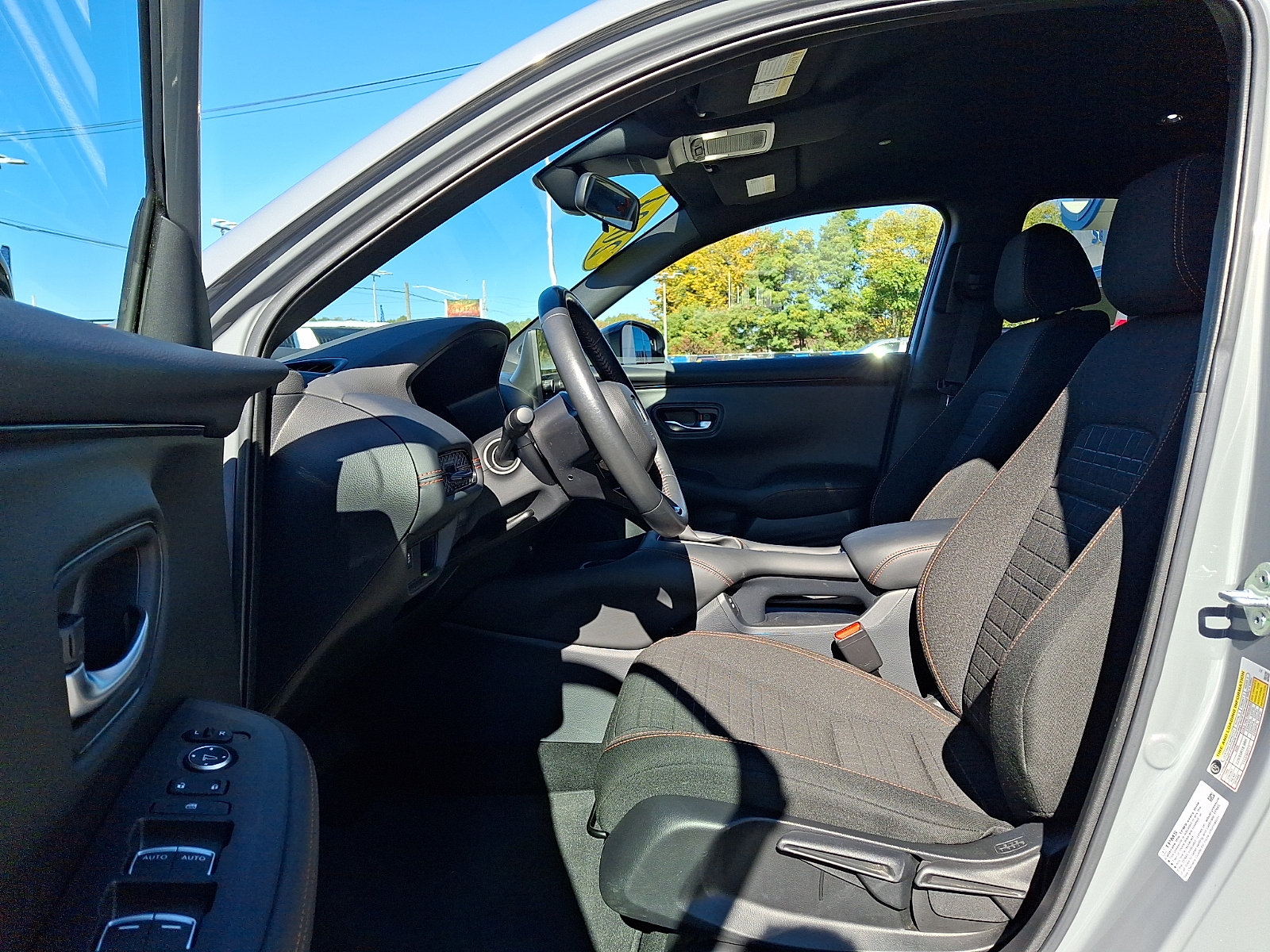 Used 2024 Honda HR-V Sport image 13