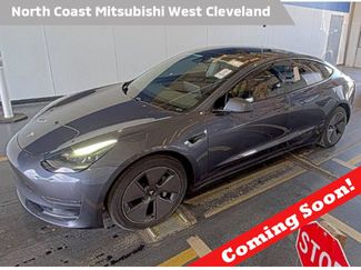 Used 2021 Tesla Model 3 Standard Range Plus RWD video 1