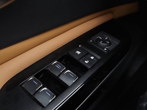 Used 2022 Lexus ES 350 w/ Accessory Package FWD image 26