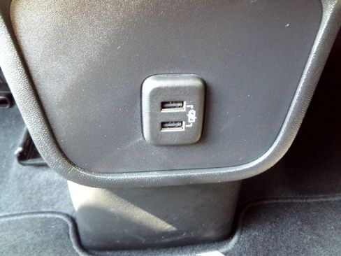 Used 2022 Chevrolet Equinox LS w/ LS Convenience Package AWD/4WD image 26