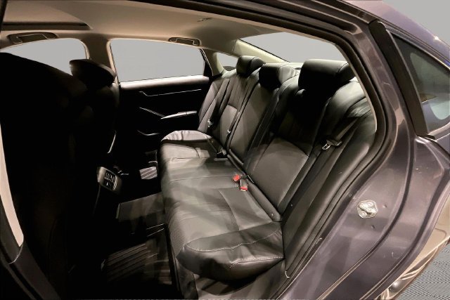 Used 2018 Honda Accord EX-L image 16