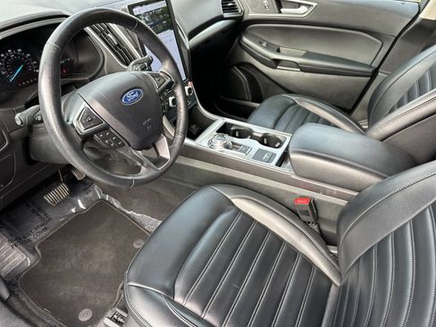 Used 2024 Ford Edge SEL AWD/4WD image 9