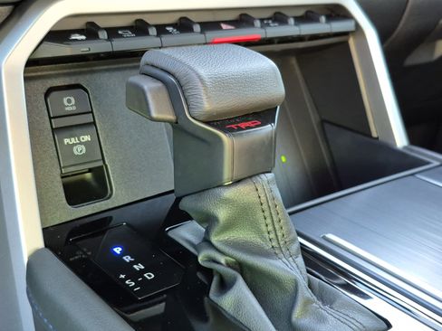 Used 2024 Toyota Tundra Platinum image 27