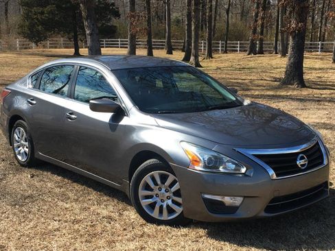 Used 2015 Nissan Altima 2.5 S w/ Power Driver Seat Package image 8