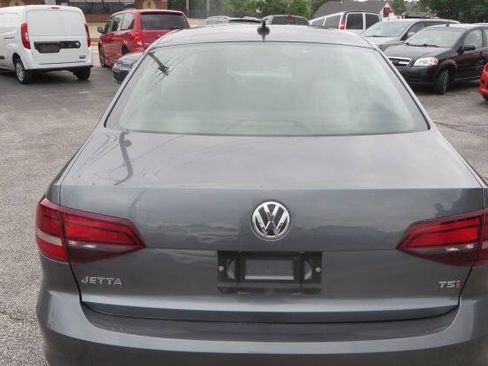 Used 2016 Volkswagen Jetta S FWD image 36