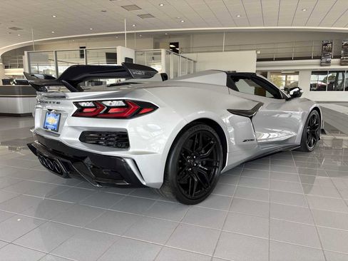 New 2026 Chevrolet Corvette Z06 w/ Z07 Performance Package image 8