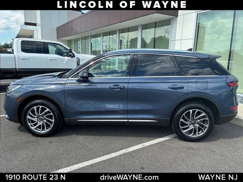 Certified 2022 Lincoln Corsair AWD w/ Equipment Group 101A image 2