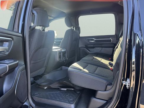 Used 2025 RAM 1500 Big Horn AWD/4WD image 12