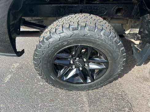 Used 2019 Chevrolet Silverado 1500 Custom Trail Boss w/ Custom Convenience Package image 23