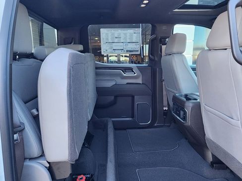 New 2026 GMC Sierra 1500 SLT w/ SLT Premium Plus Package AWD/4WD image 46