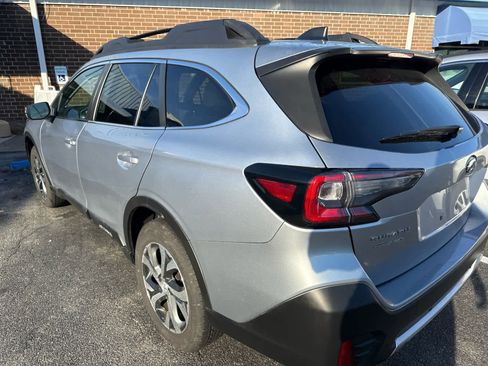 Used 2022 Subaru Outback Limited image 20
