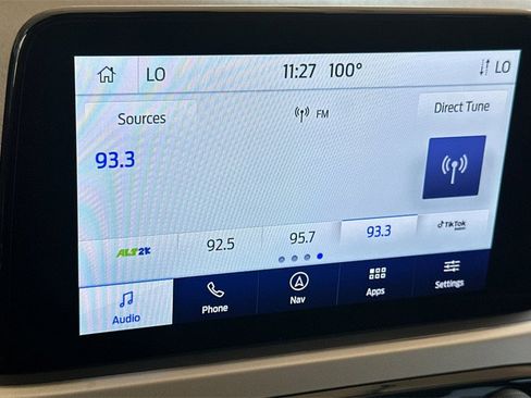 Used 2022 Ford Escape SE w/ SE Sport Appearance Package image 21