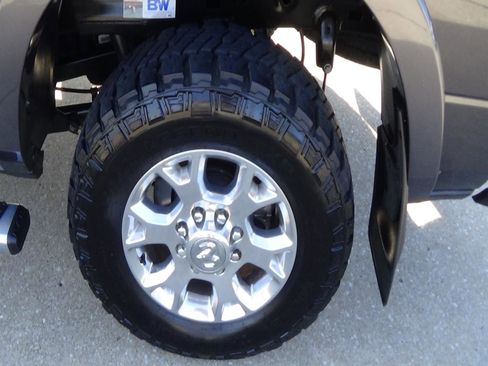 Certified 2021 RAM 2500 Laramie AWD/4WD image 9