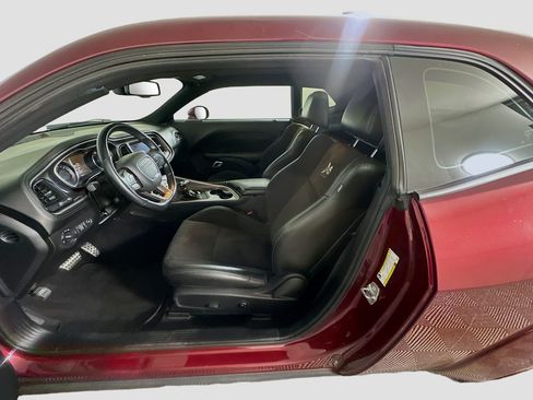 Used 2021 Dodge Challenger R/T Scat Pack RWD image 13