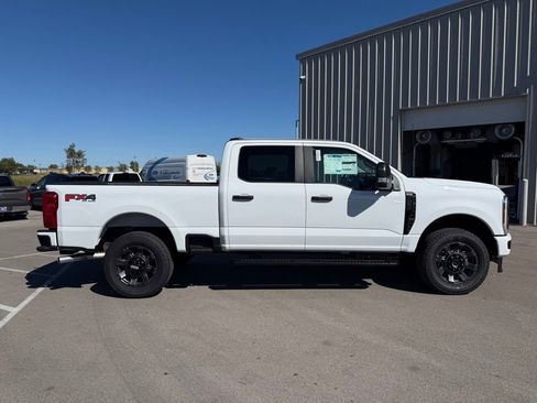 New 2026 Ford F250 XL w/ STX Appearance Package AWD/4WD image 31