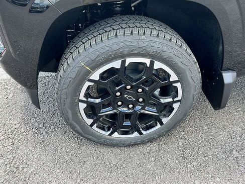 New 2026 Chevrolet Colorado Z71 w/ Technology Package AWD/4WD image 10