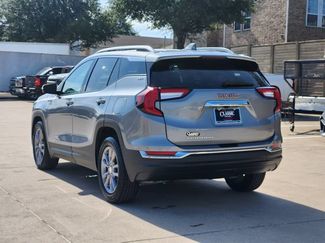 Used 2024 GMC Terrain SLT FWD video 2
