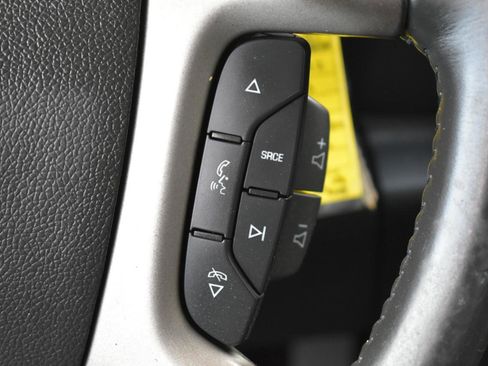 Used 2013 Chevrolet Silverado 1500 LT RWD image 16